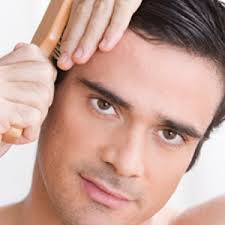 آداب و فواید درمانی شانه کردن مو