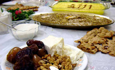 غذاهای اصلی طب اسلامی از سفره ی ماه رمضان، حذف نشود